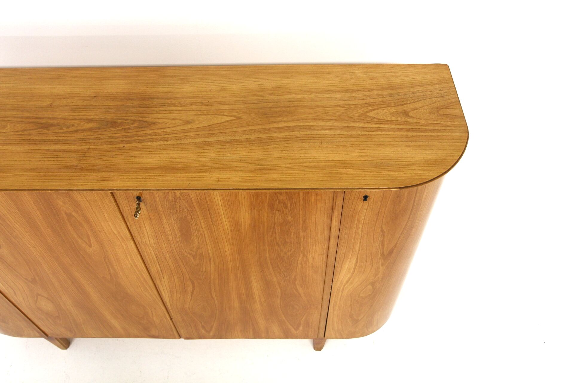 Enfilade scandinave en noyer, Swedish modern, Suède, 1940