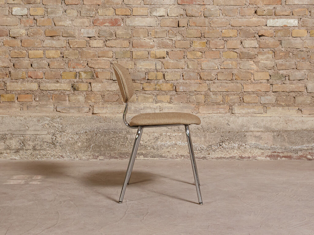 Vintage Steelcase Strafor Facom chair made in France, circa 197