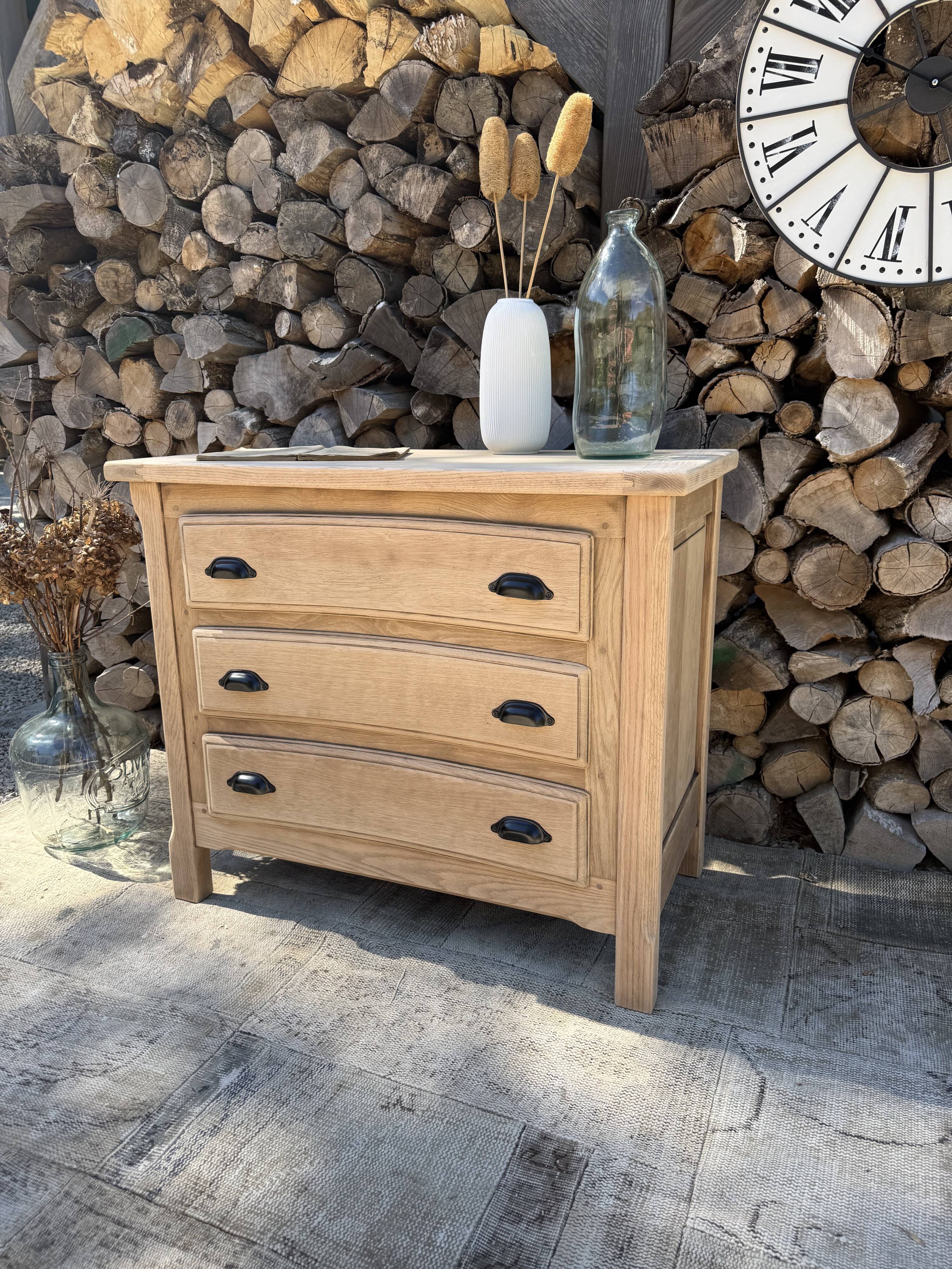 Commode chêne massif