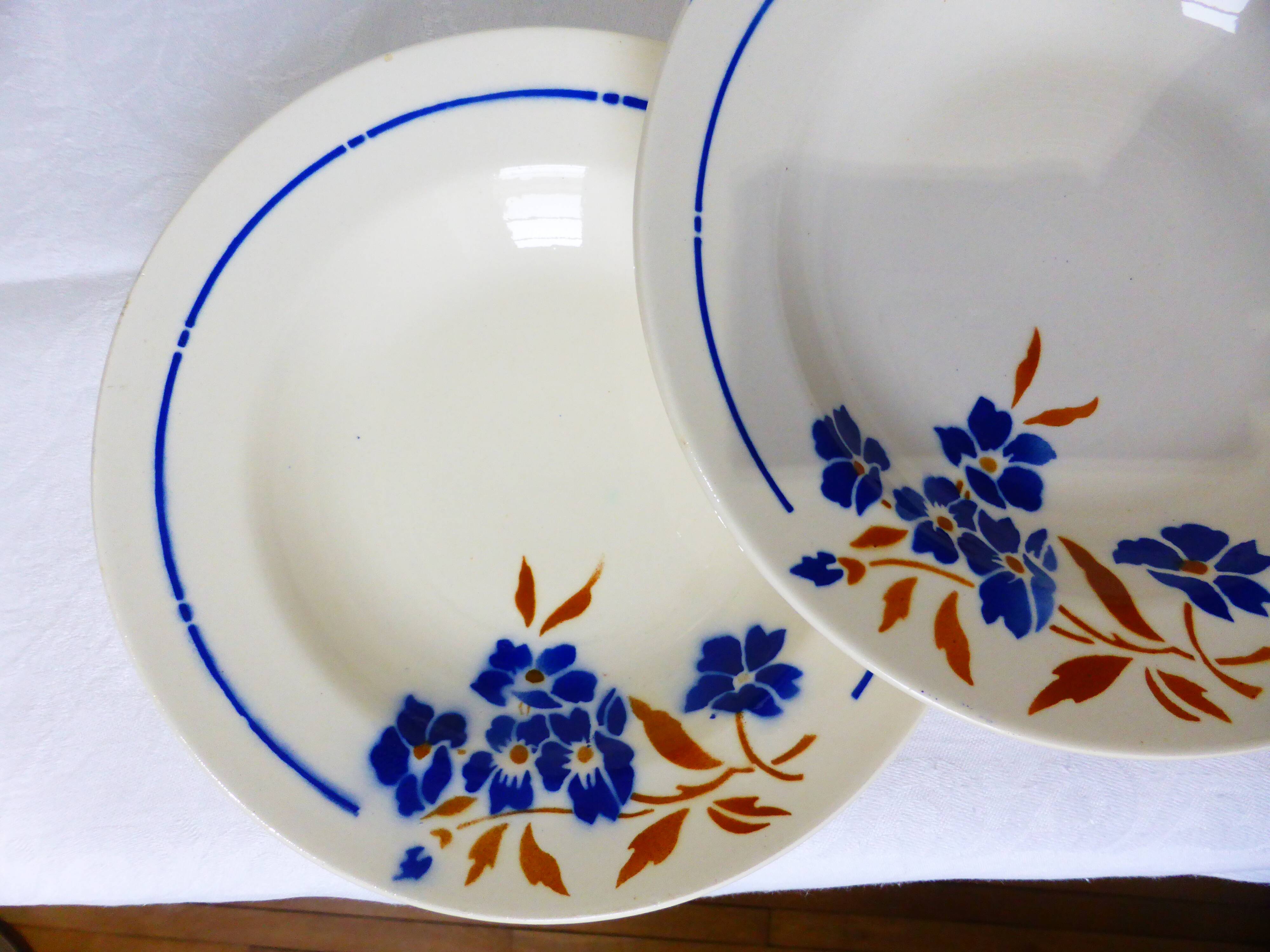 4 vintage Badonviller deep plates 211235