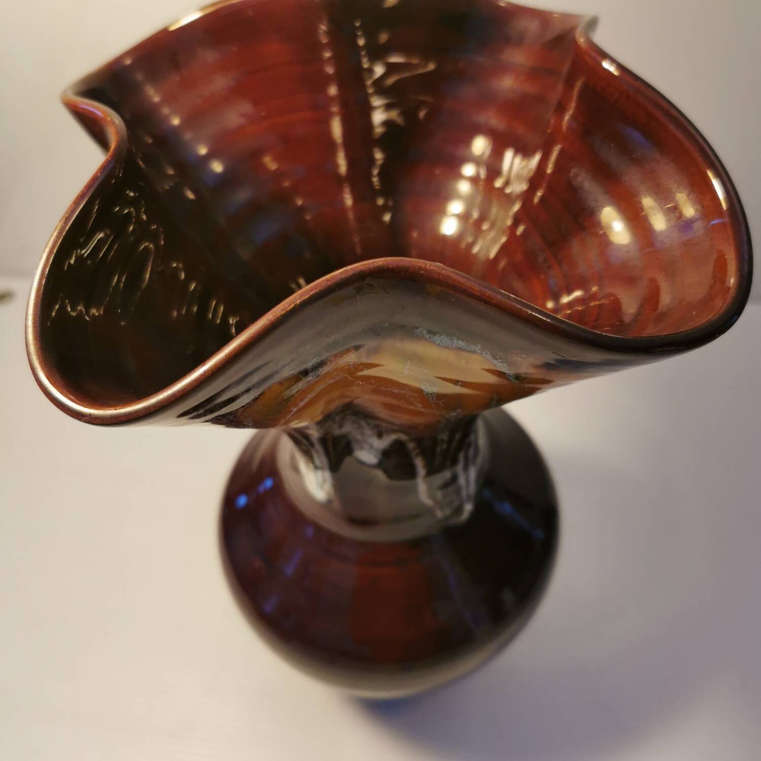 Vallauris vase brown tulip structure