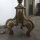 Lampadaire torchère en bois sculpté et doré
