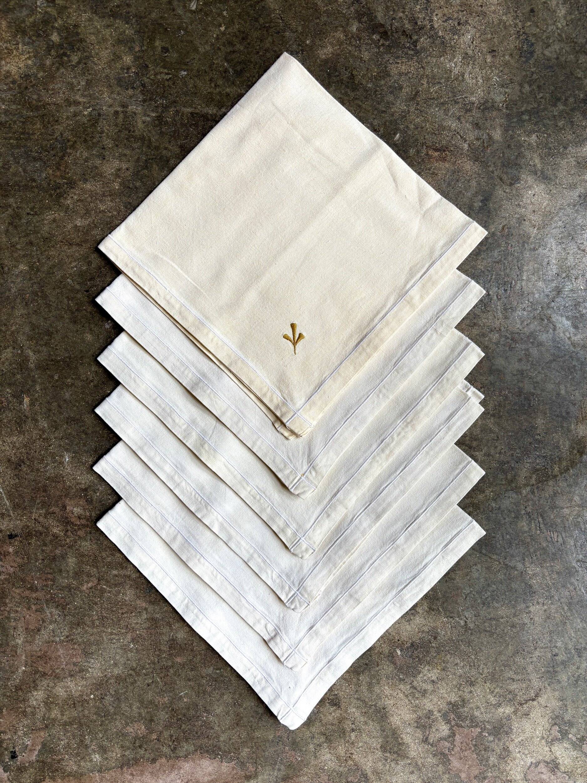 6 embroidered beige cotton napkins