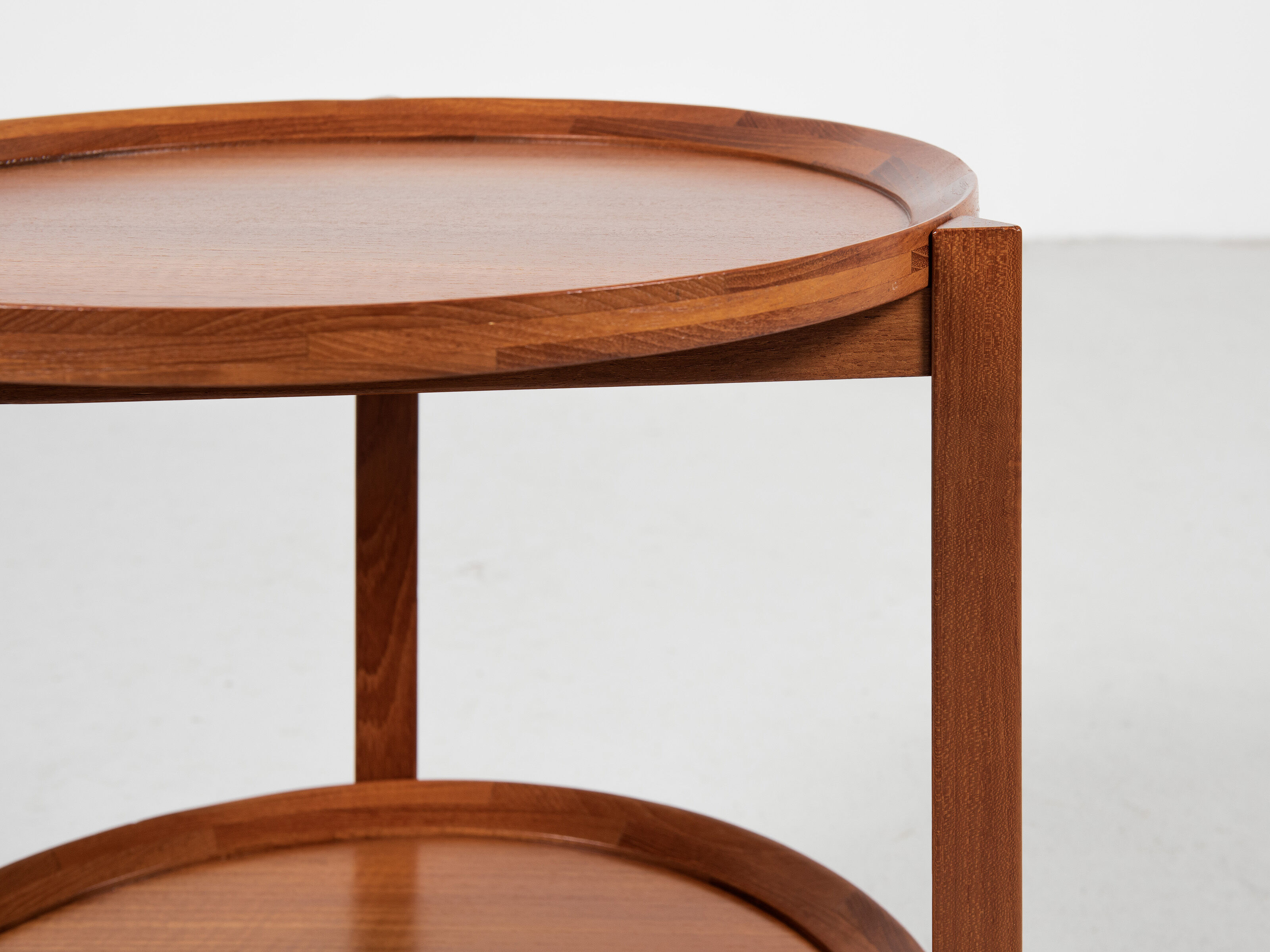 Midcentury danish trolley with 2 serving trays in teak 1960s