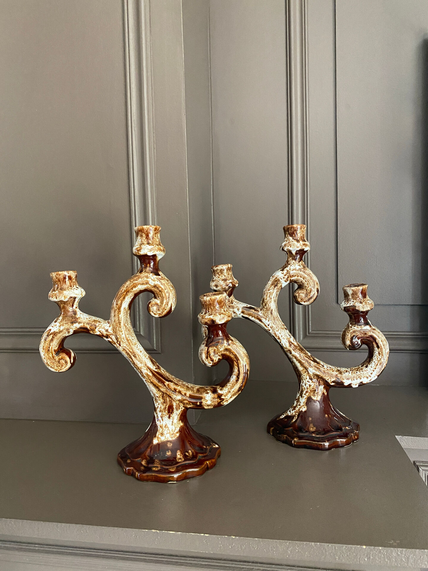 Paires de bougeoirs vintage