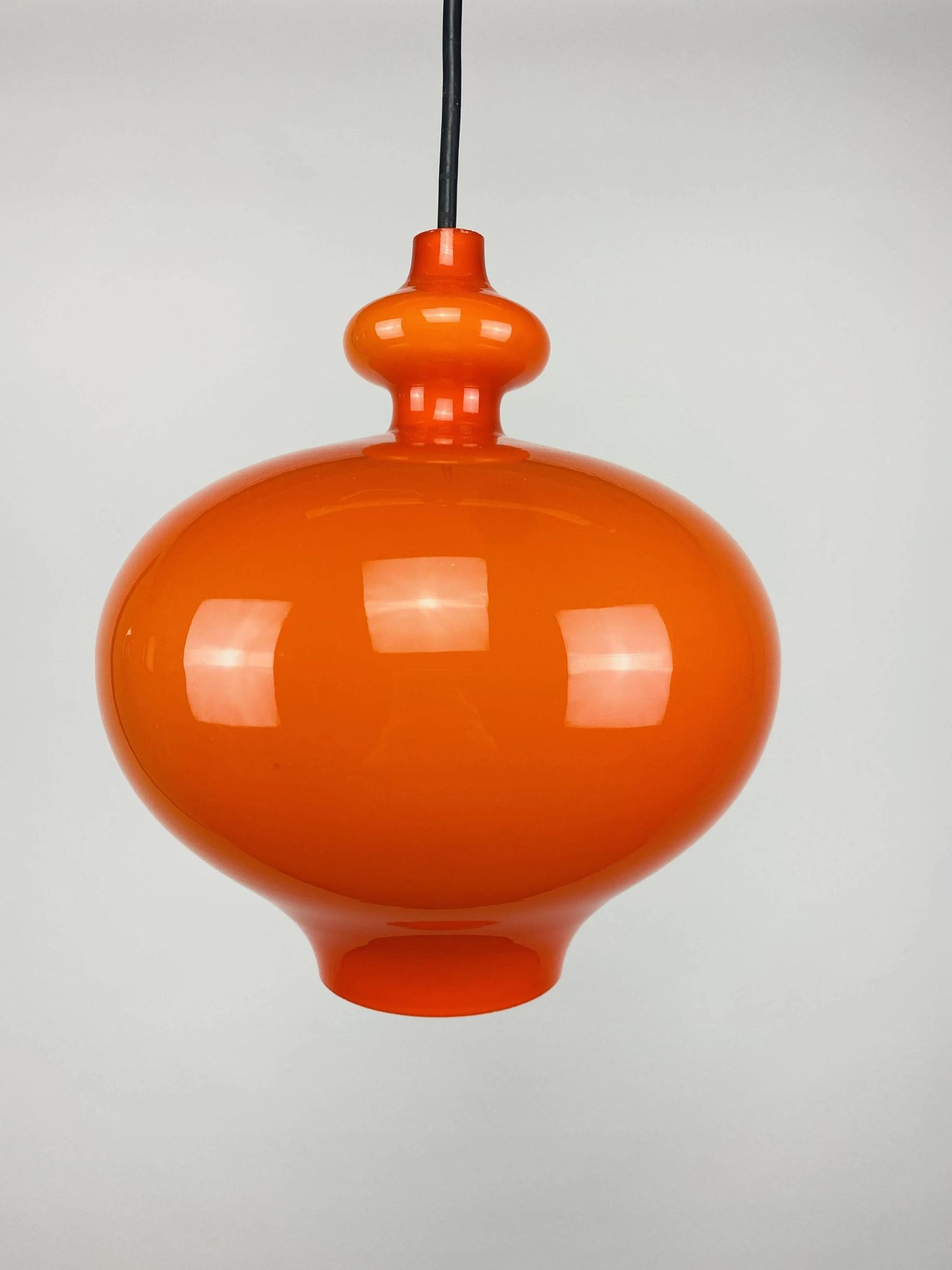 Orange glass suspension light Swedish Oplight by Hans Agne Jakobsson for AB Markaryd