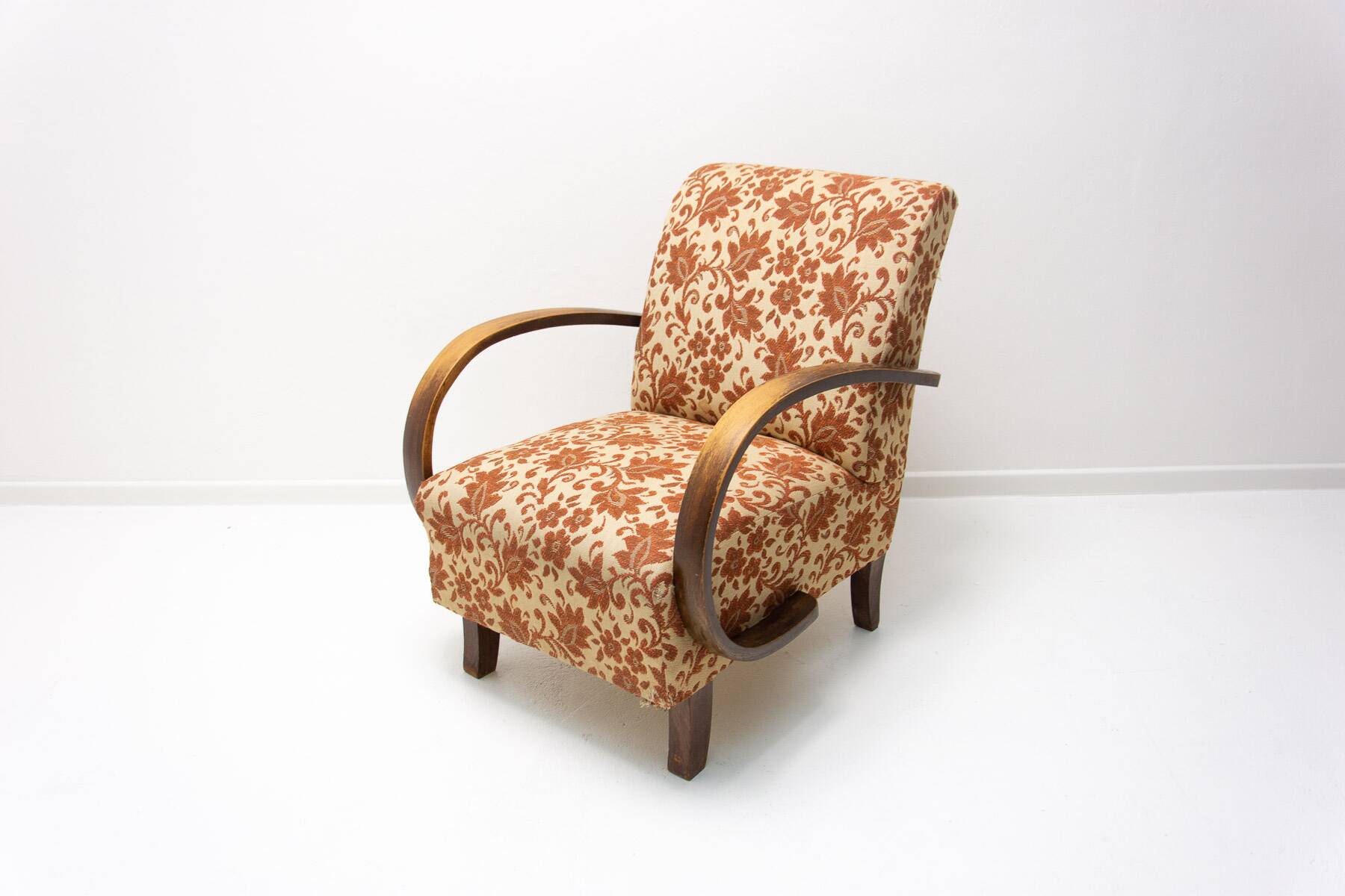 Mid century bentwood armchair by Jindřich Halabala for UP Závody, 1950´s