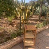 Rattan shelf with crossbars