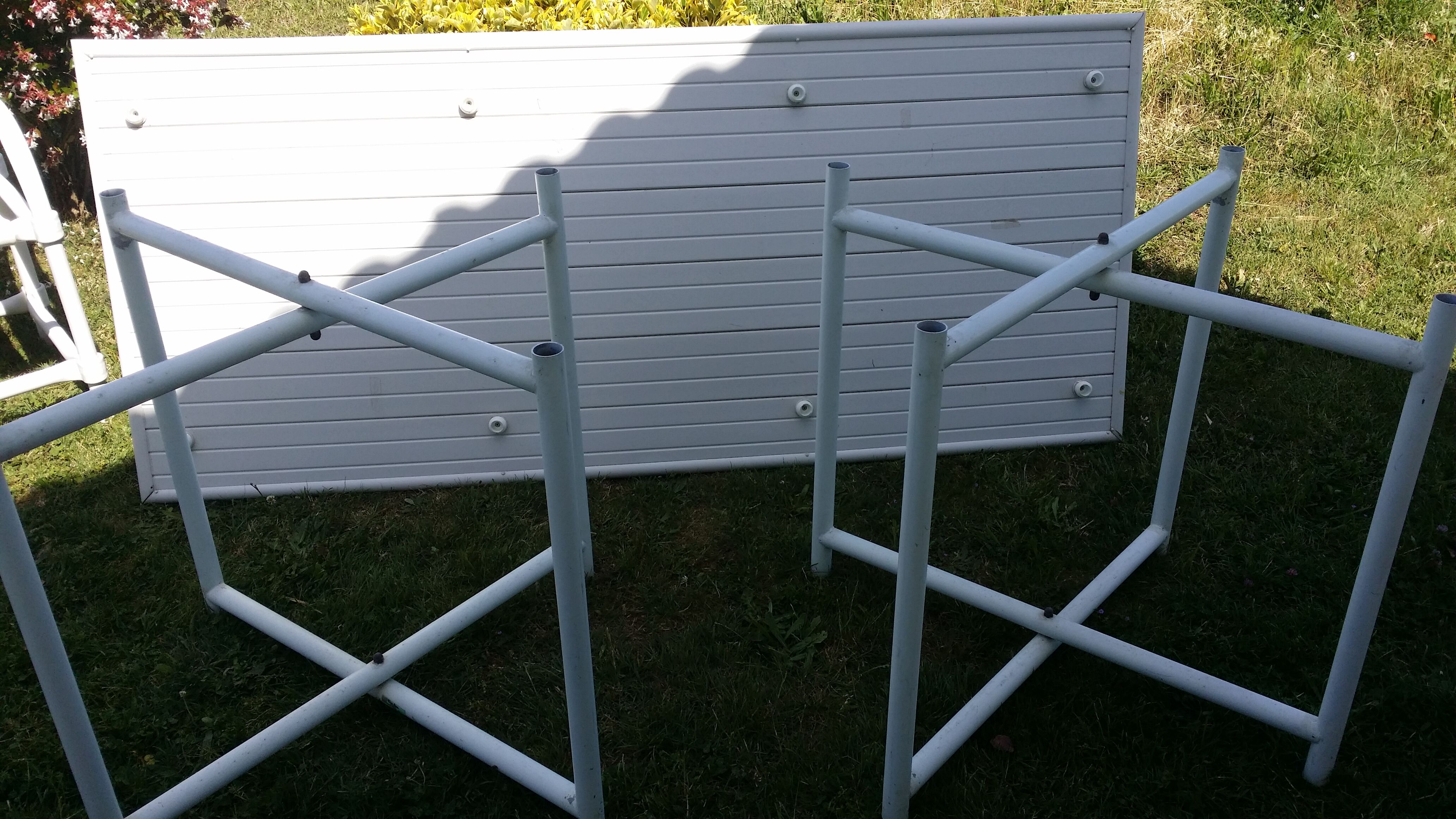 Garden lounge, dining room, hugonet, 70'