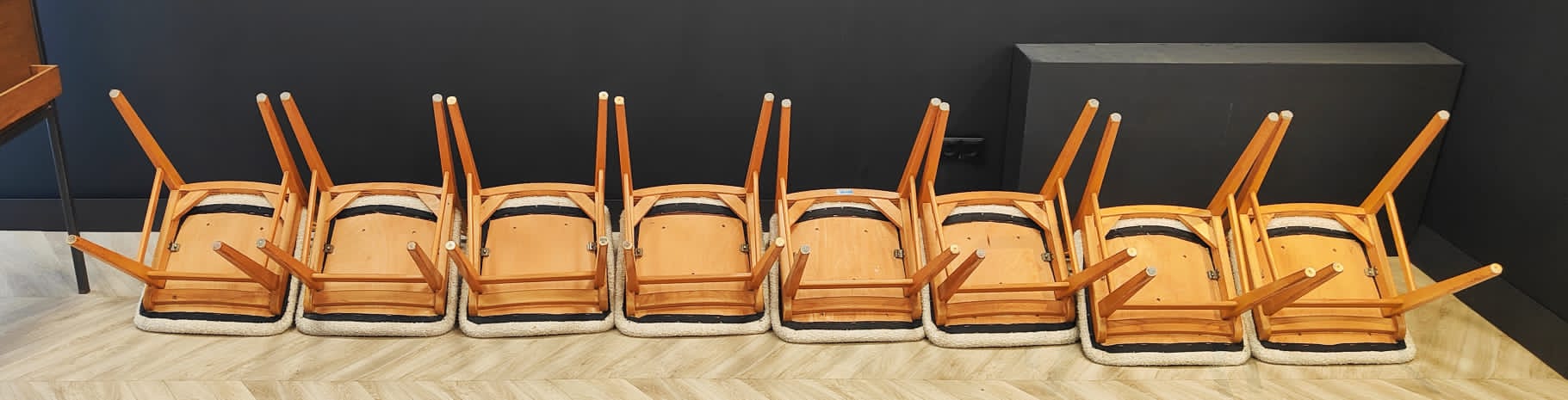 Set of 8 mid century dining table chairs vintage