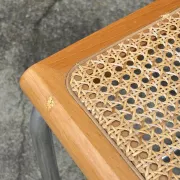 Chaise de design Cesca modèle B32 en chrome