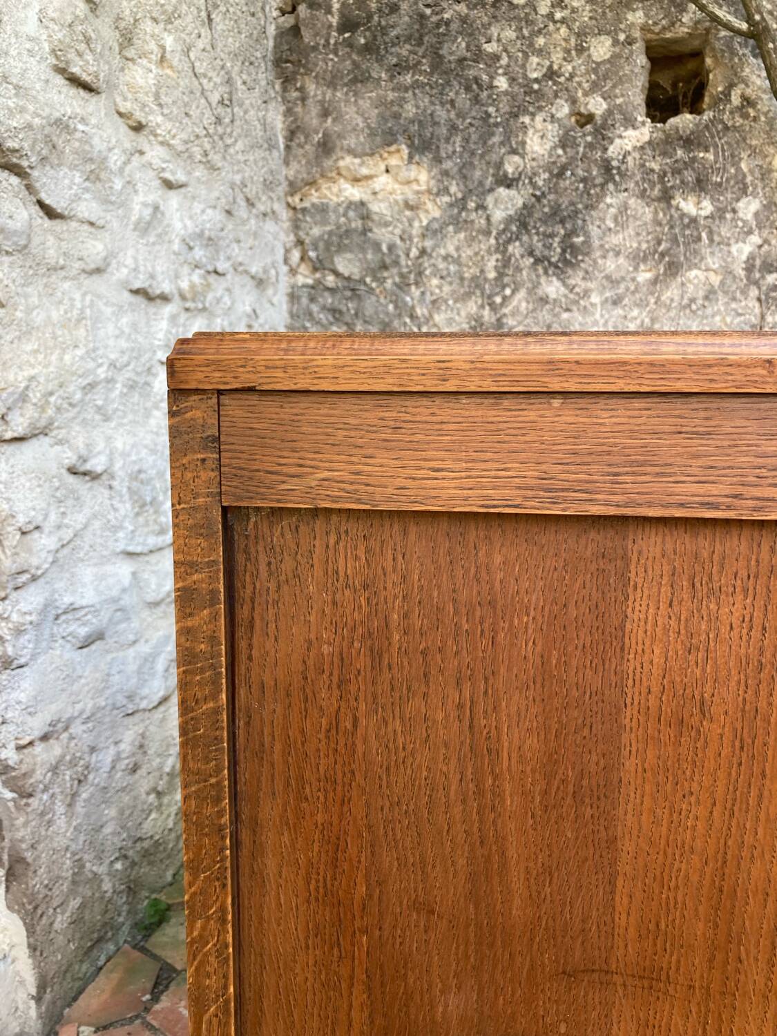Antique Art Deco style chest of drawers