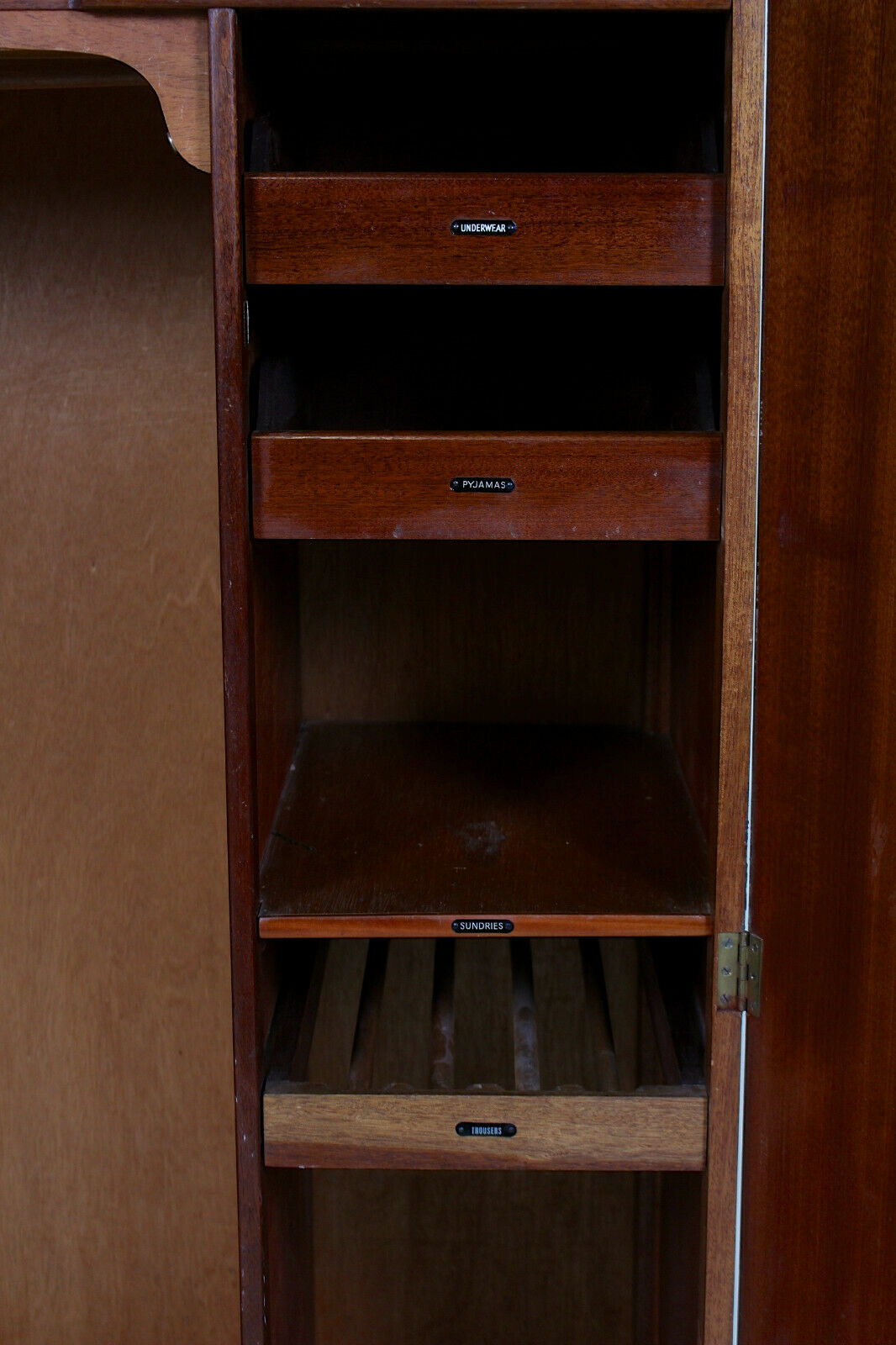 Wardrobe compactum Walnut art deco period