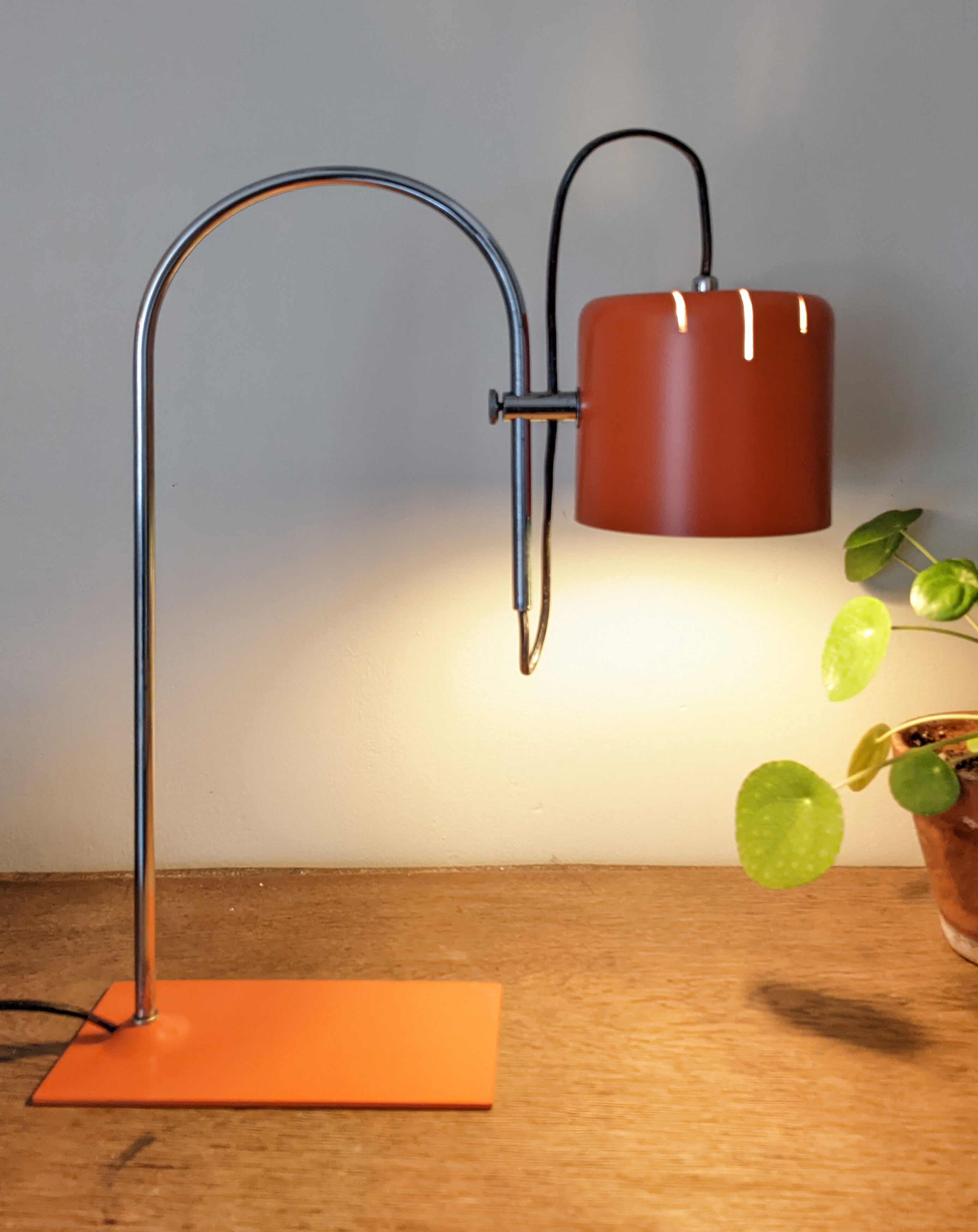 Mid century arc desk lamp