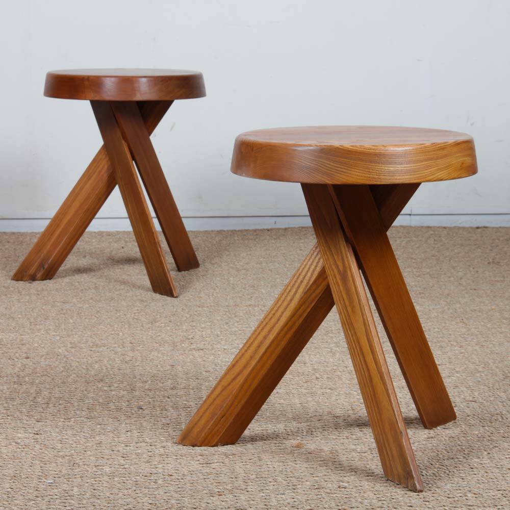 Pair of elm stools by Pierre Chapo, model S31, 1980.