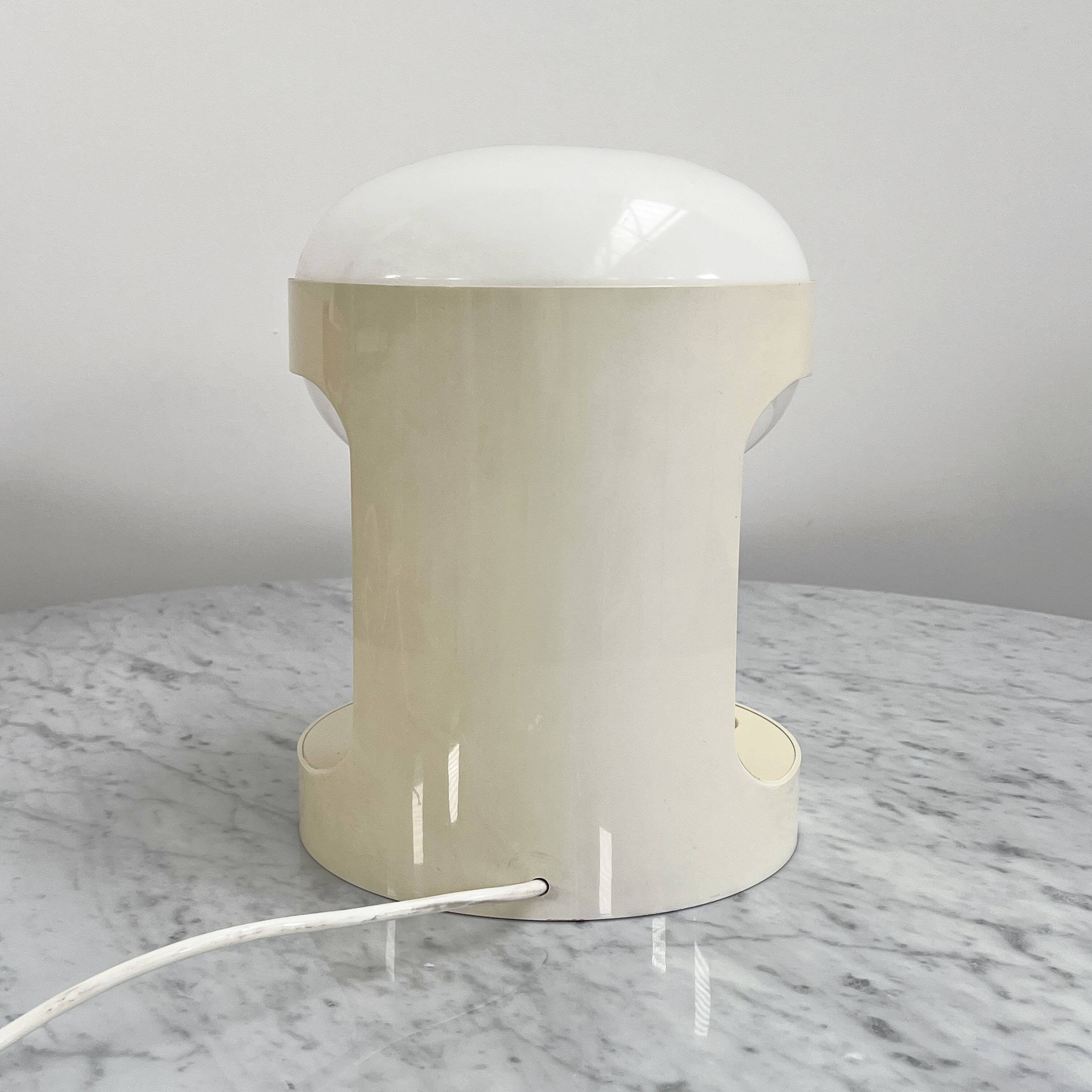 KD29 Beige table lamp by Joe Colombo for Kartell, 1970s