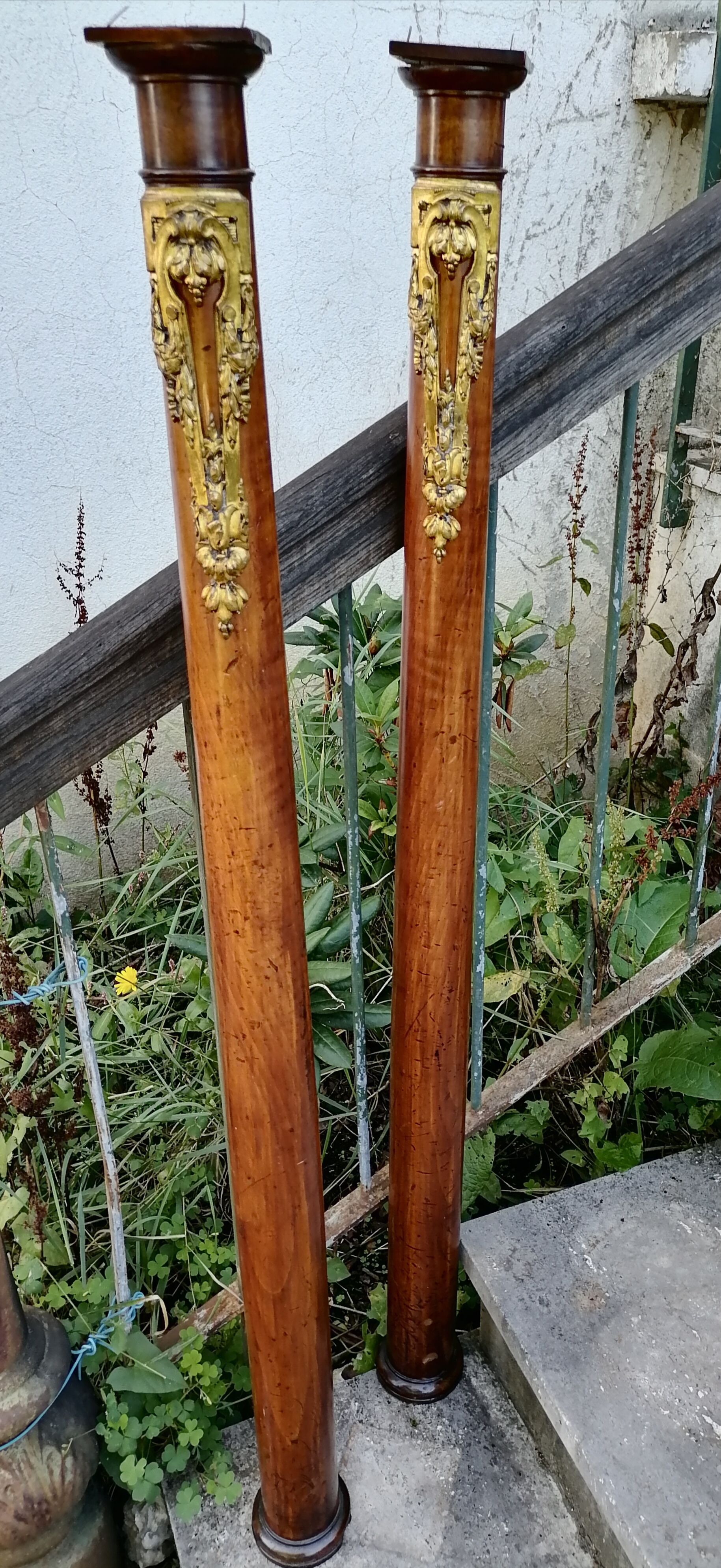 Wooden columns empire