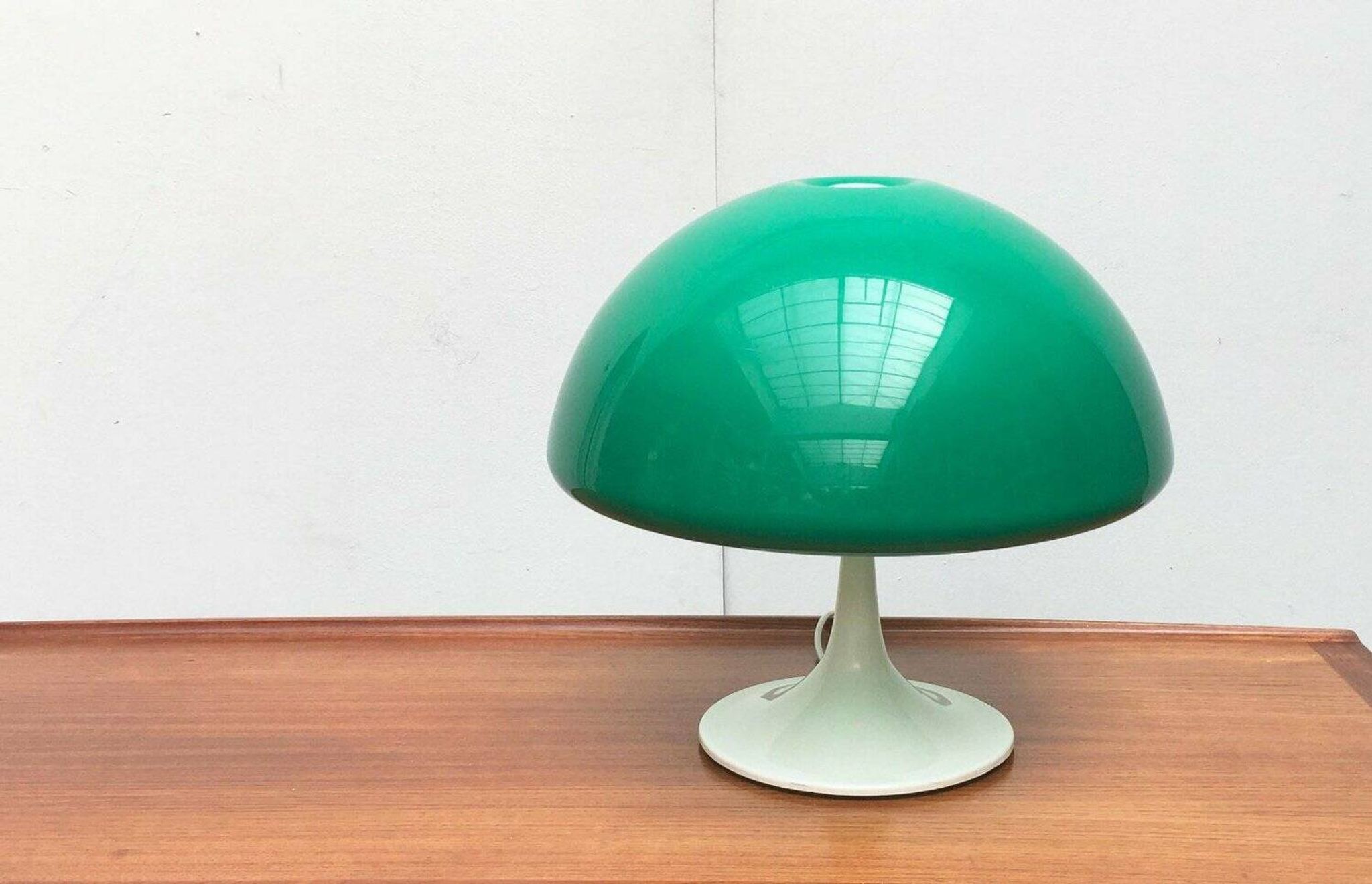 Mid-century green Italian table lamp Toledo by Luigi Massoni for Guzzini, 1960s.
