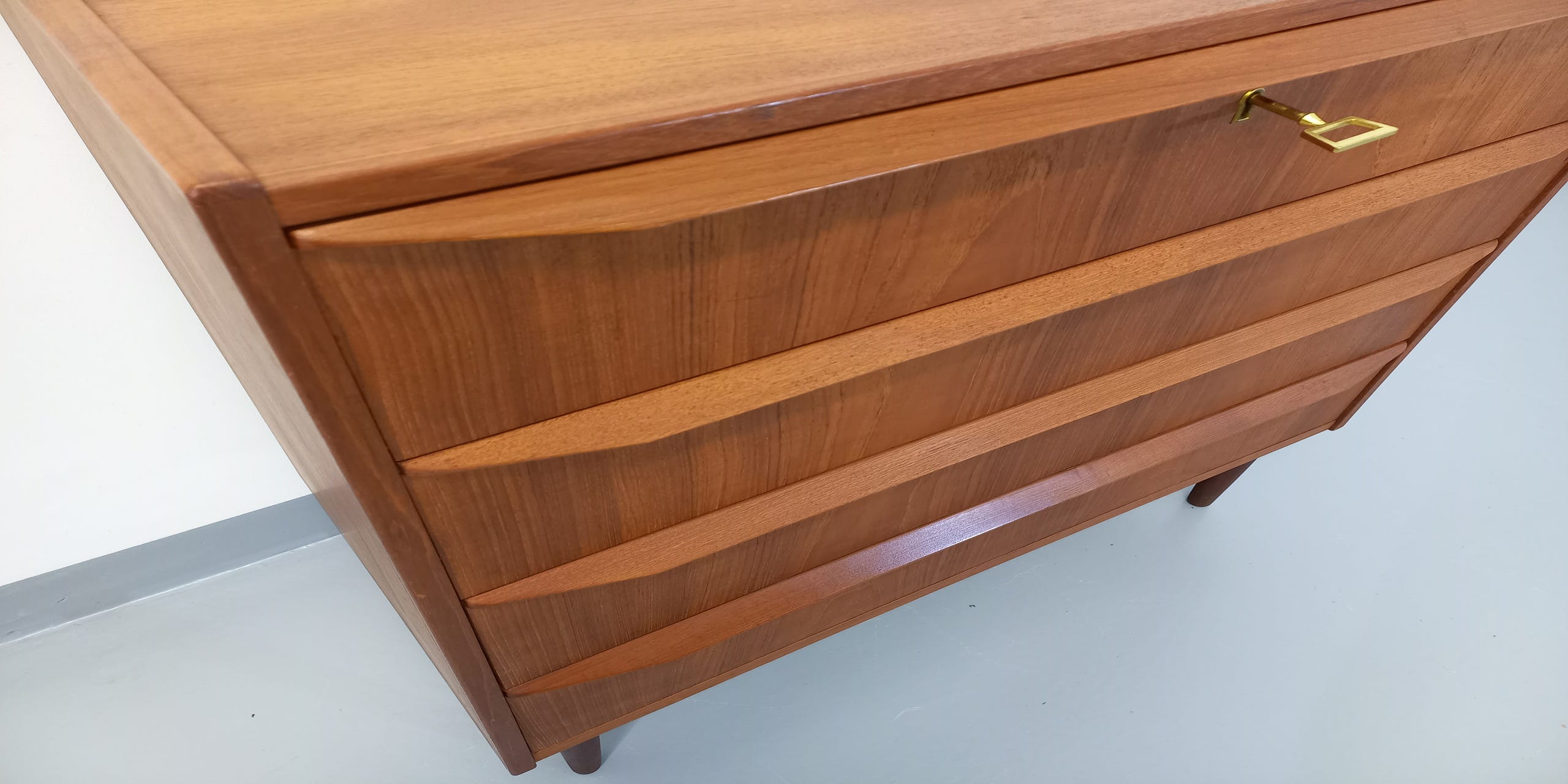 Vintage Scandinavian teak chest of drawers from the 60s