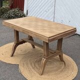 Old table in raw oak, renovated.