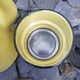 Cafetière en tôle émaillée jaune