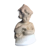 Buste chérubin 19ème siècle La Becquée petit enfant et oiseau figurine bébé angelot émaillé blanc