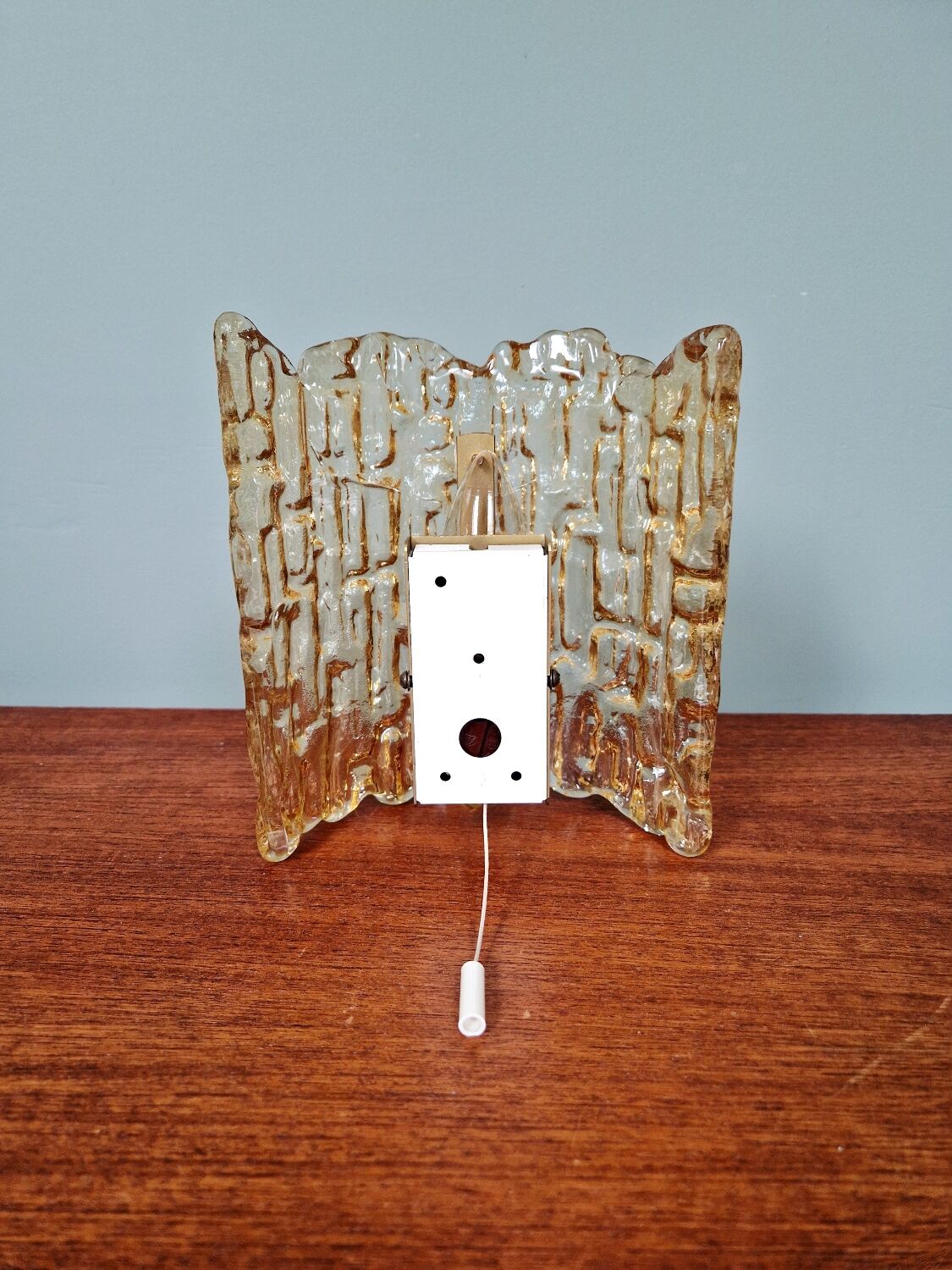 Amber glass wall lamp, design by Carl Fagerlund, Orrefors, 1960.