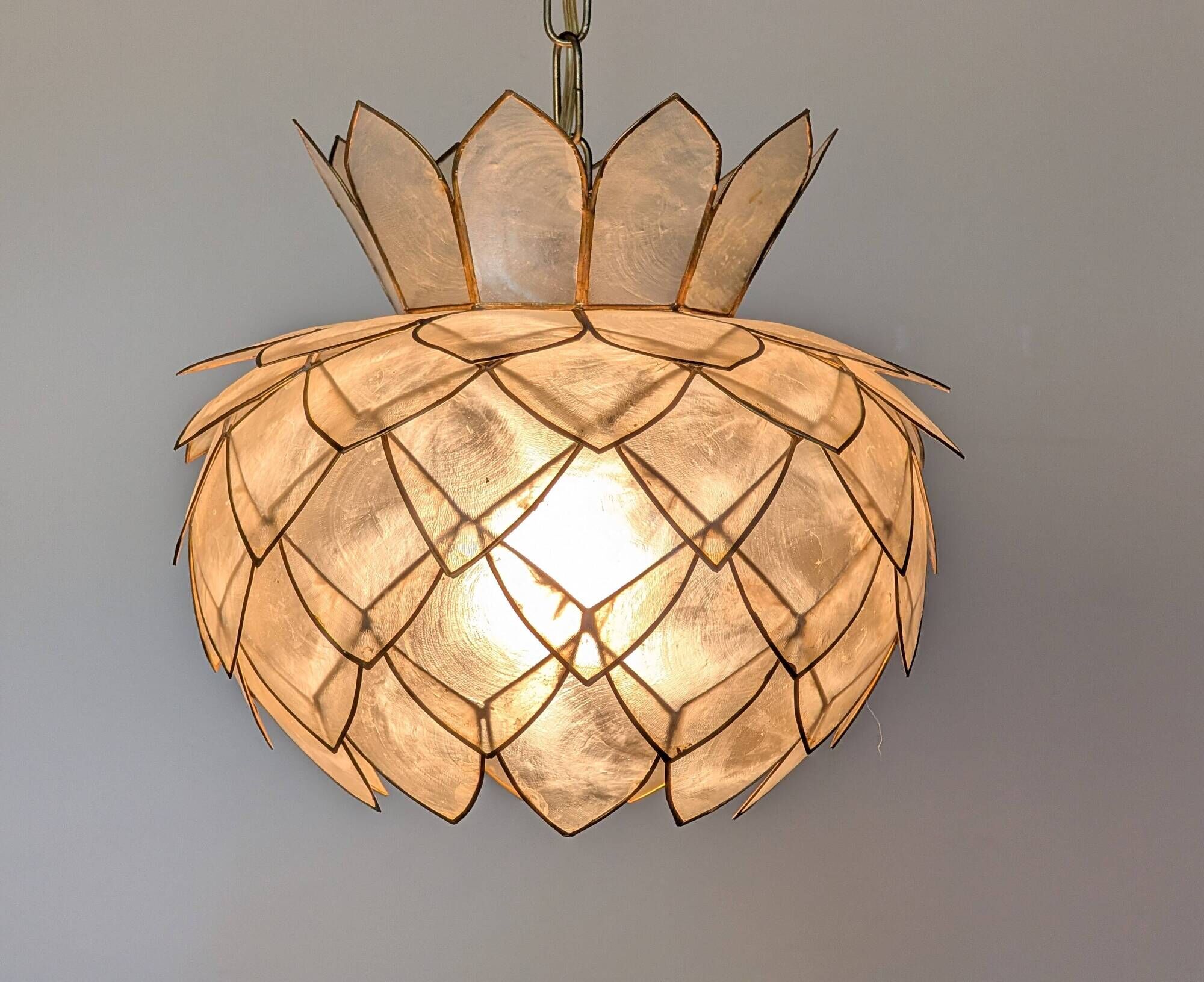 Pair of Lotus mother-of-pearl pendant lights