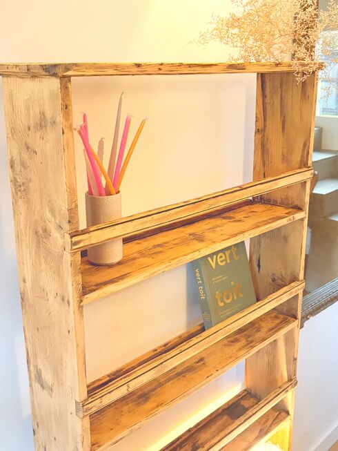 Antique shelf "Paule"