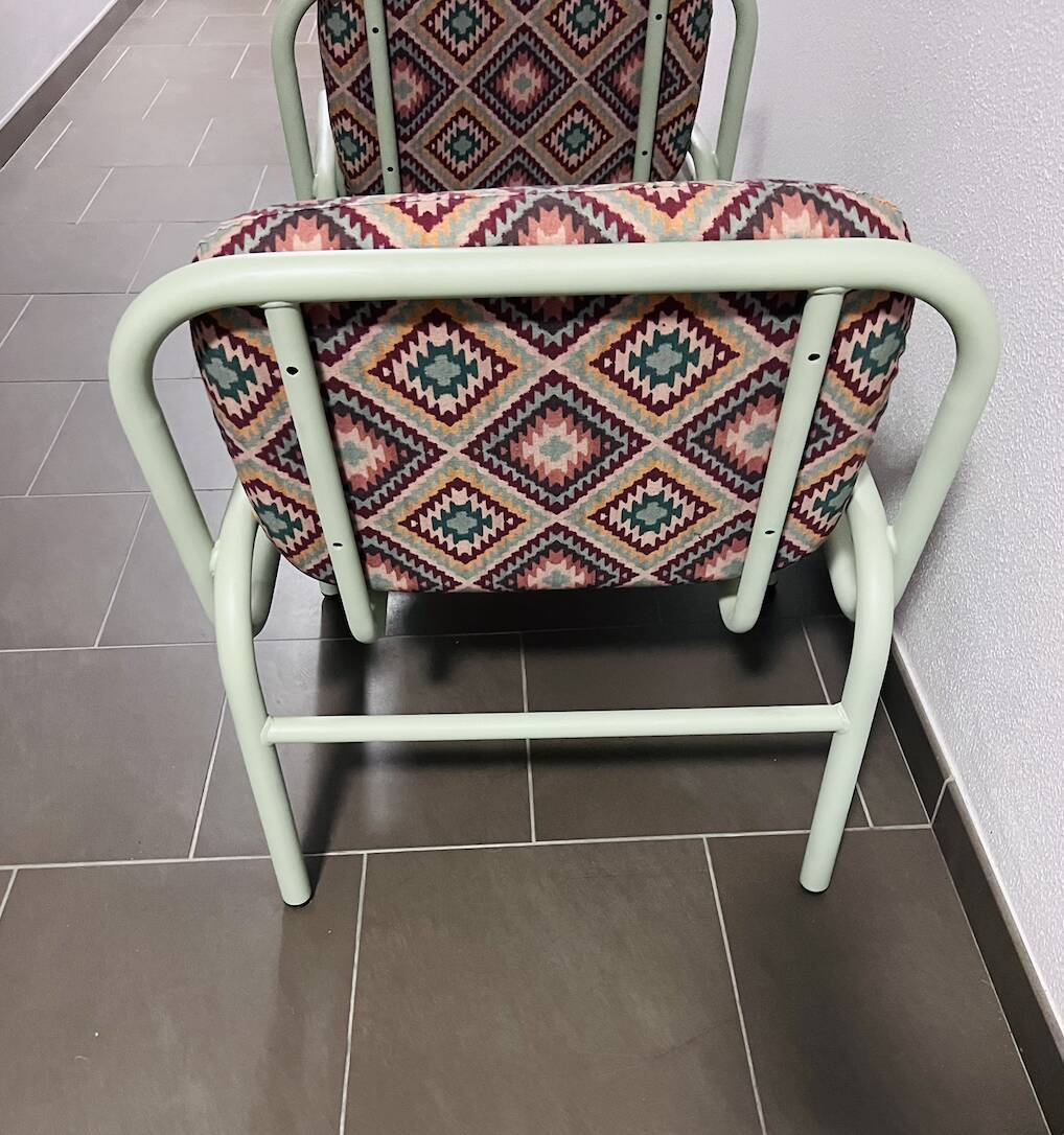 (Lot) 2 Italian armchairs from the 80s (restored)