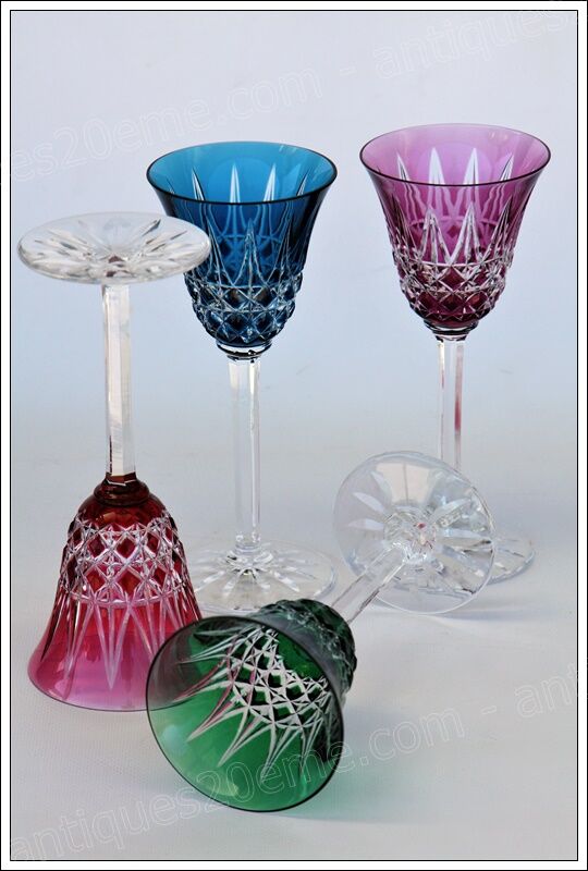 Set of 4 wine glasses from the Rhine Roemer St Louis Crystal model Tarn