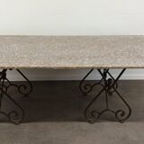 Table en fer forgé