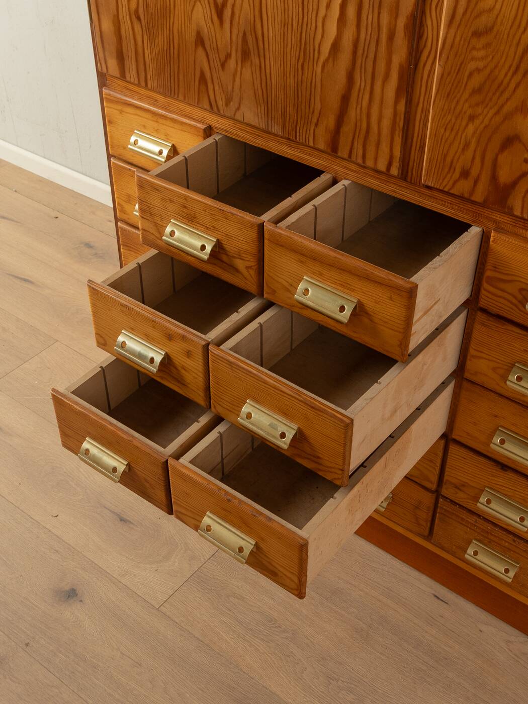 1950s drawer cabinet