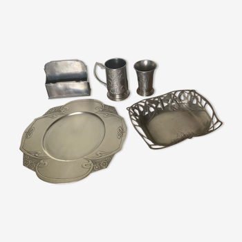Set of Art Deco style objects in tin (cup, empty pocket, tray)