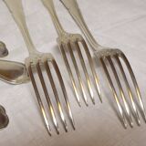 Lot de 12 fourchettes de table St Médard
