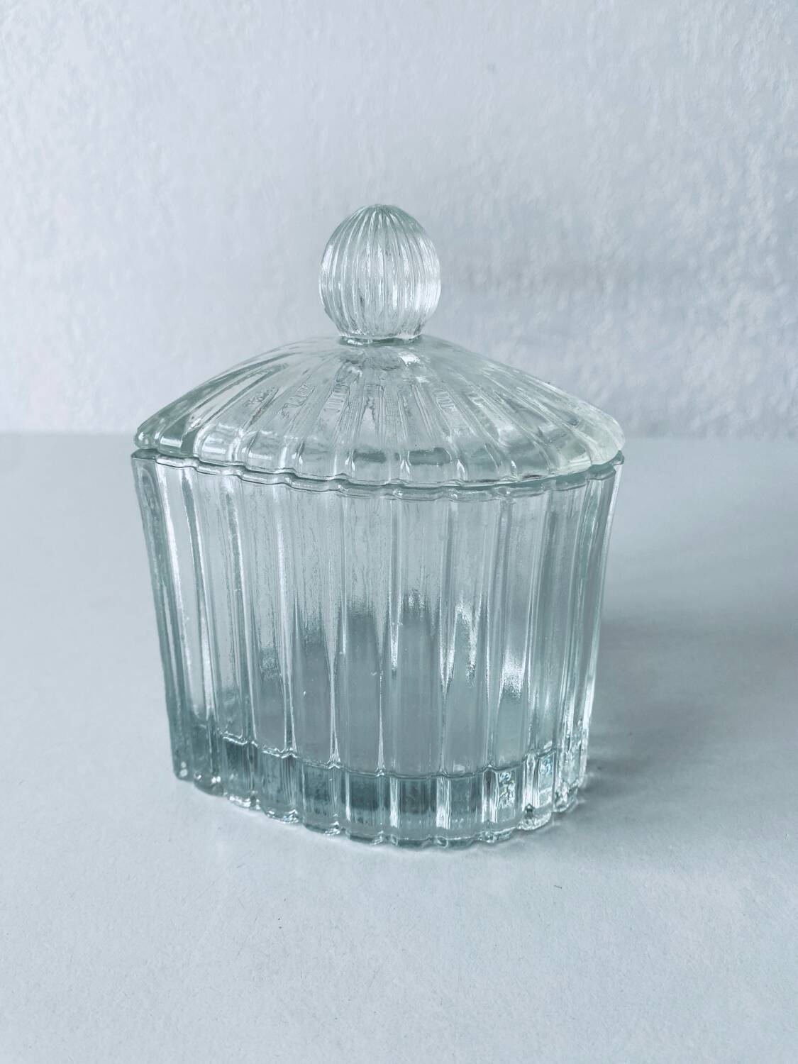 Glass heart candy box