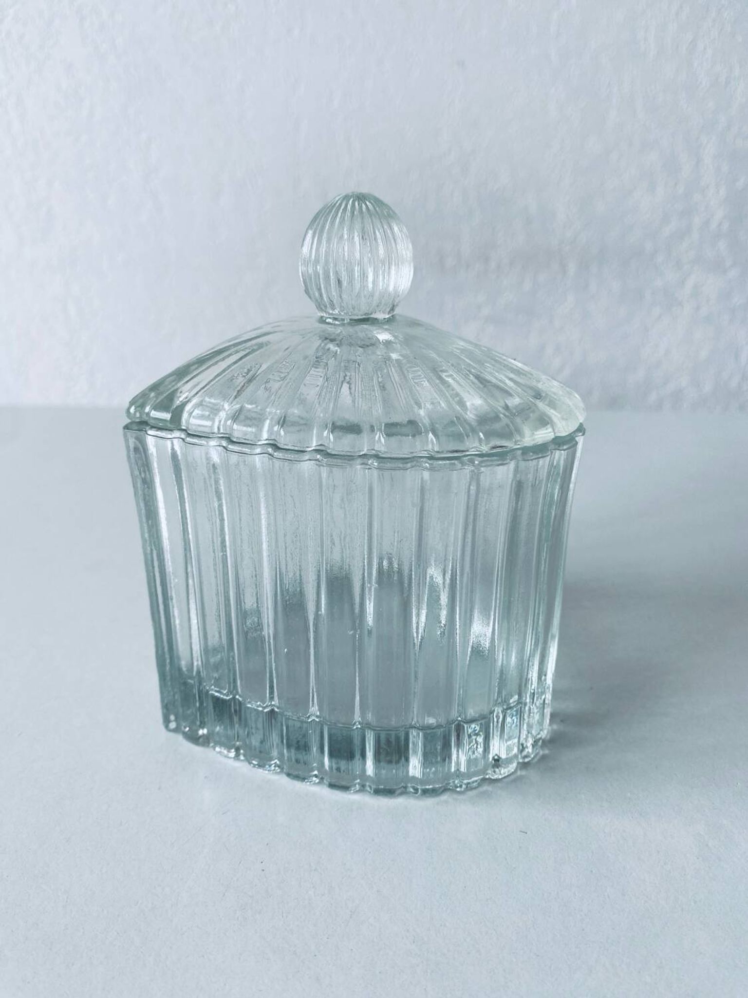 Bonbonnière cœur en verre