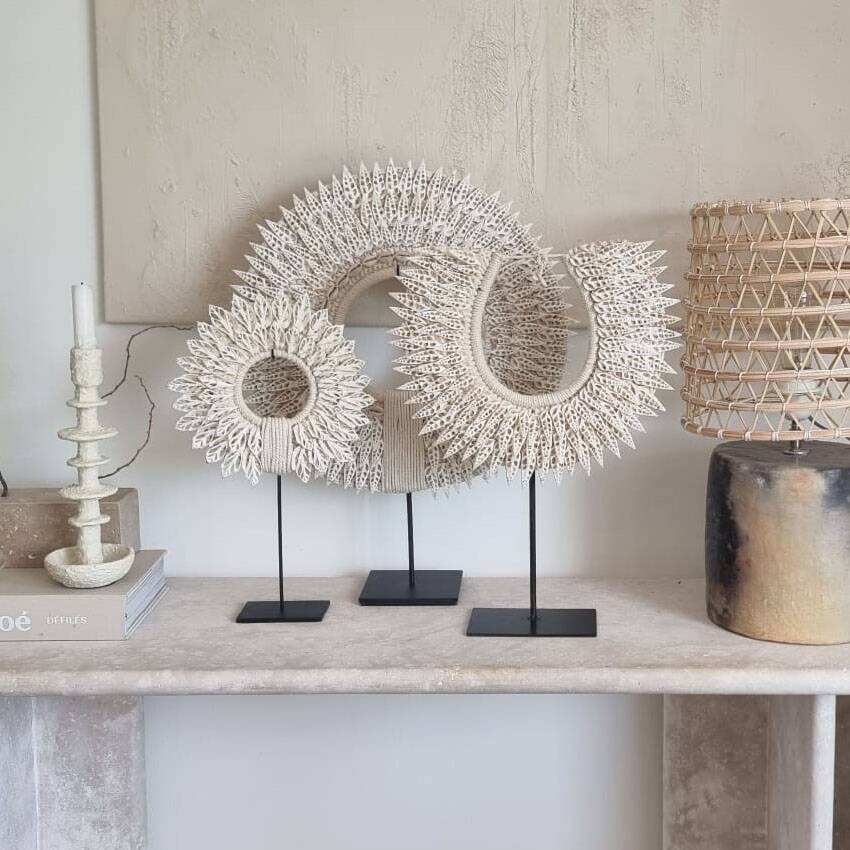 Decorative Papuan shell necklace