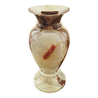 Onyx vase