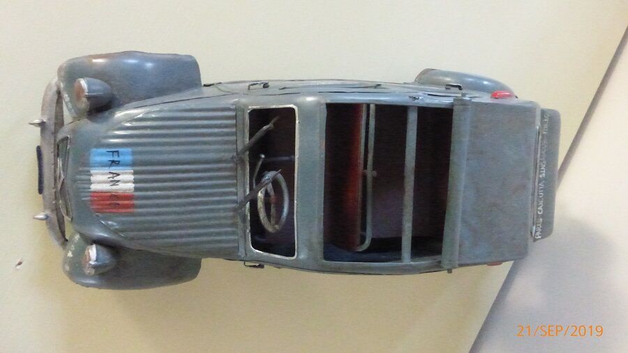 2 cv Citroen in sheet metal