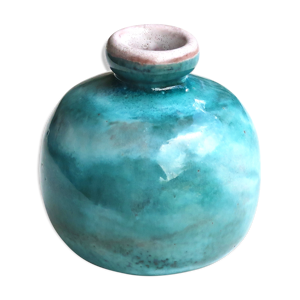 Vase bleu en céramique