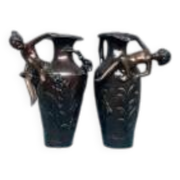 Pair of Art Nouveau vases in solid bronze.