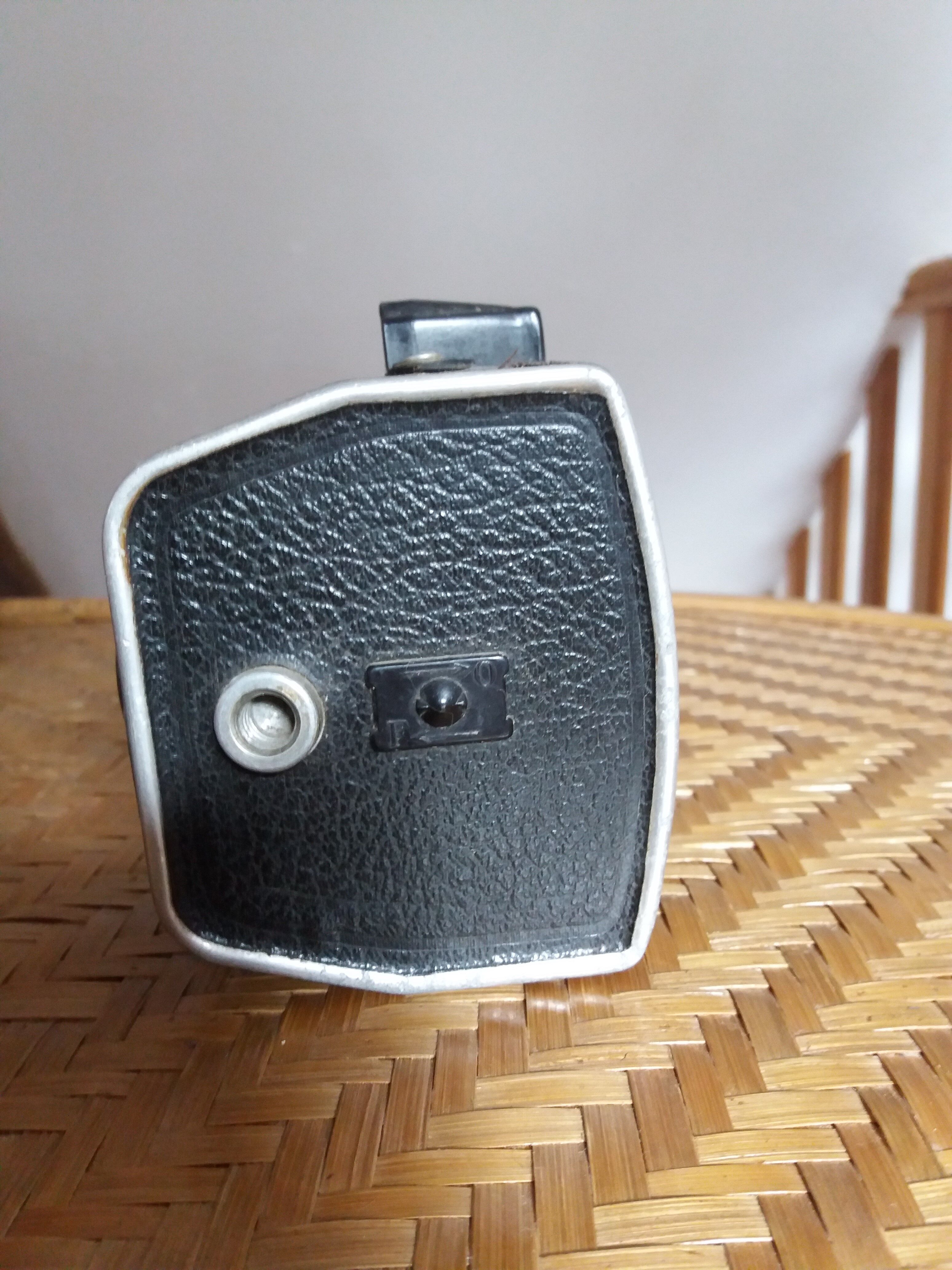 Appareil photo ancien vintage Goldy meta box objectif Stigmar