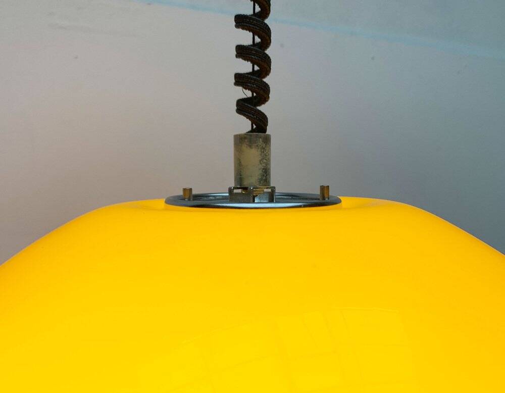 Cabras pendant lamp in Space Age style from the mid-century by Luigi Massoni for Guzzini, 1960s.