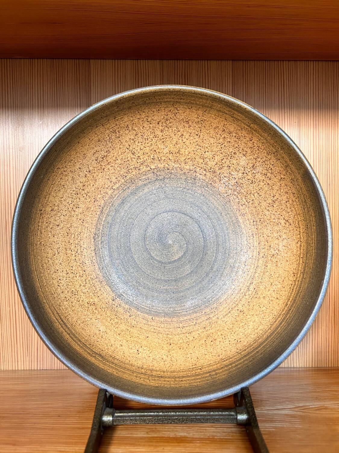 Longchamp stoneware hollow dish