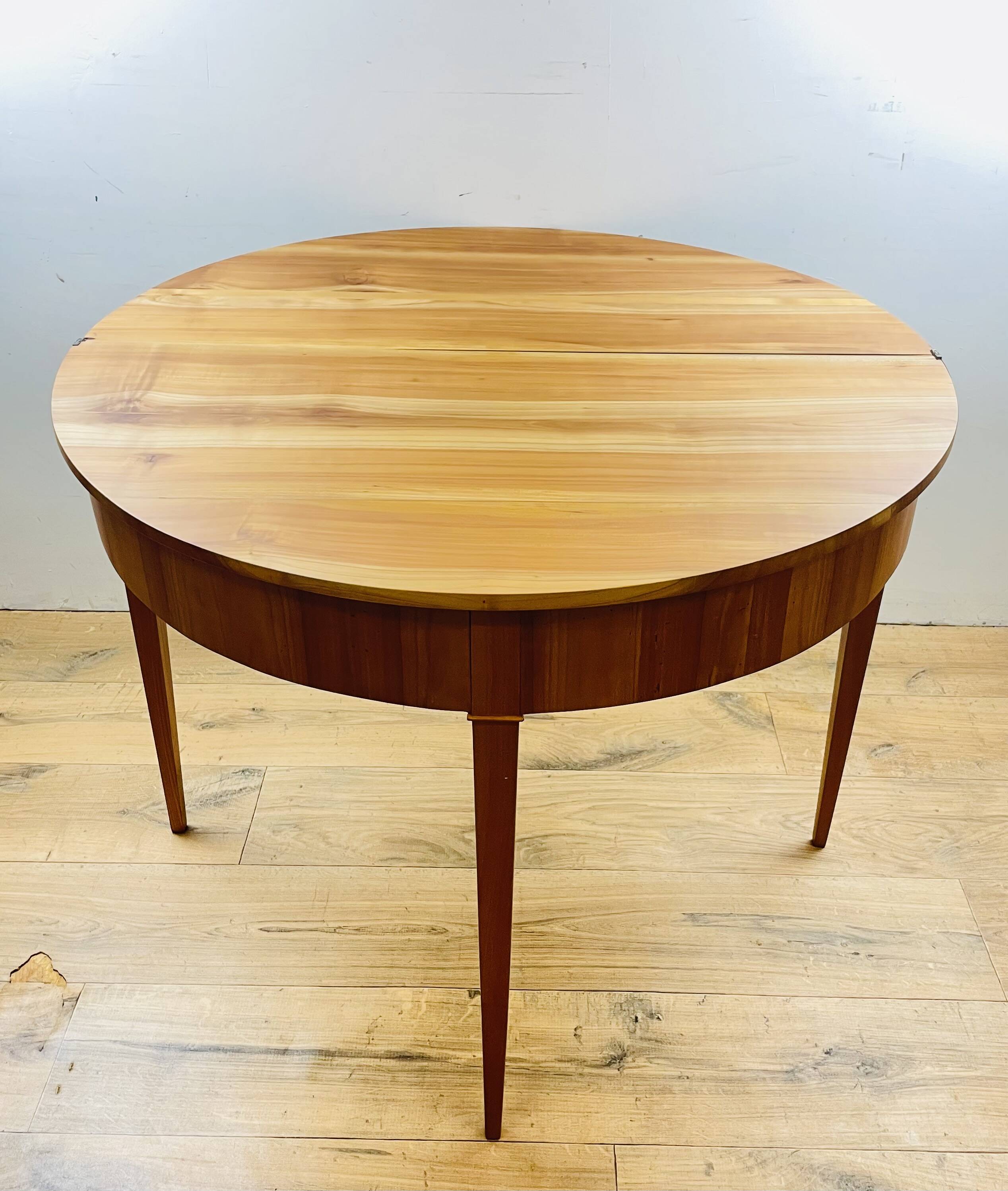 Biedermeier half-moon folding table in blond wood