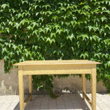 Petite table de ferme