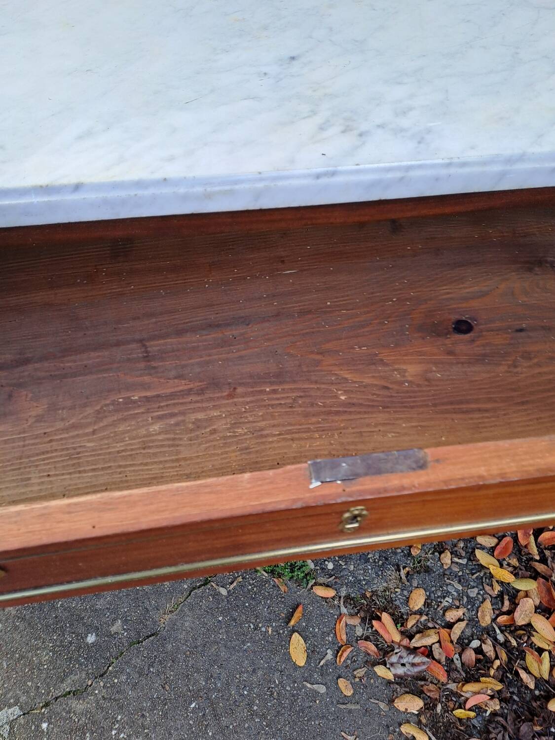 Louis XVI chest of drawers, mahogany, late 18th century, early 19th century