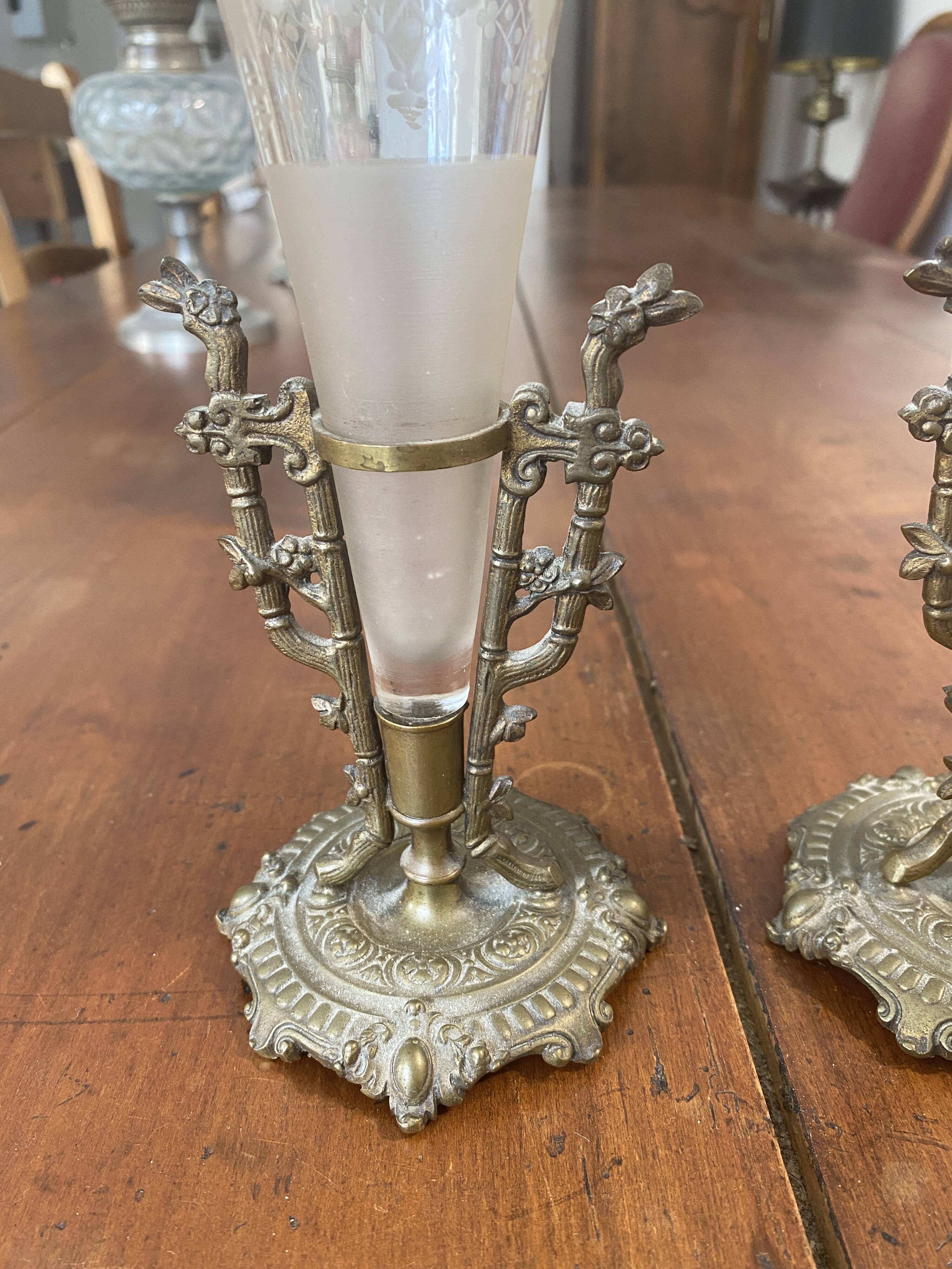 Duo Tulip Vases