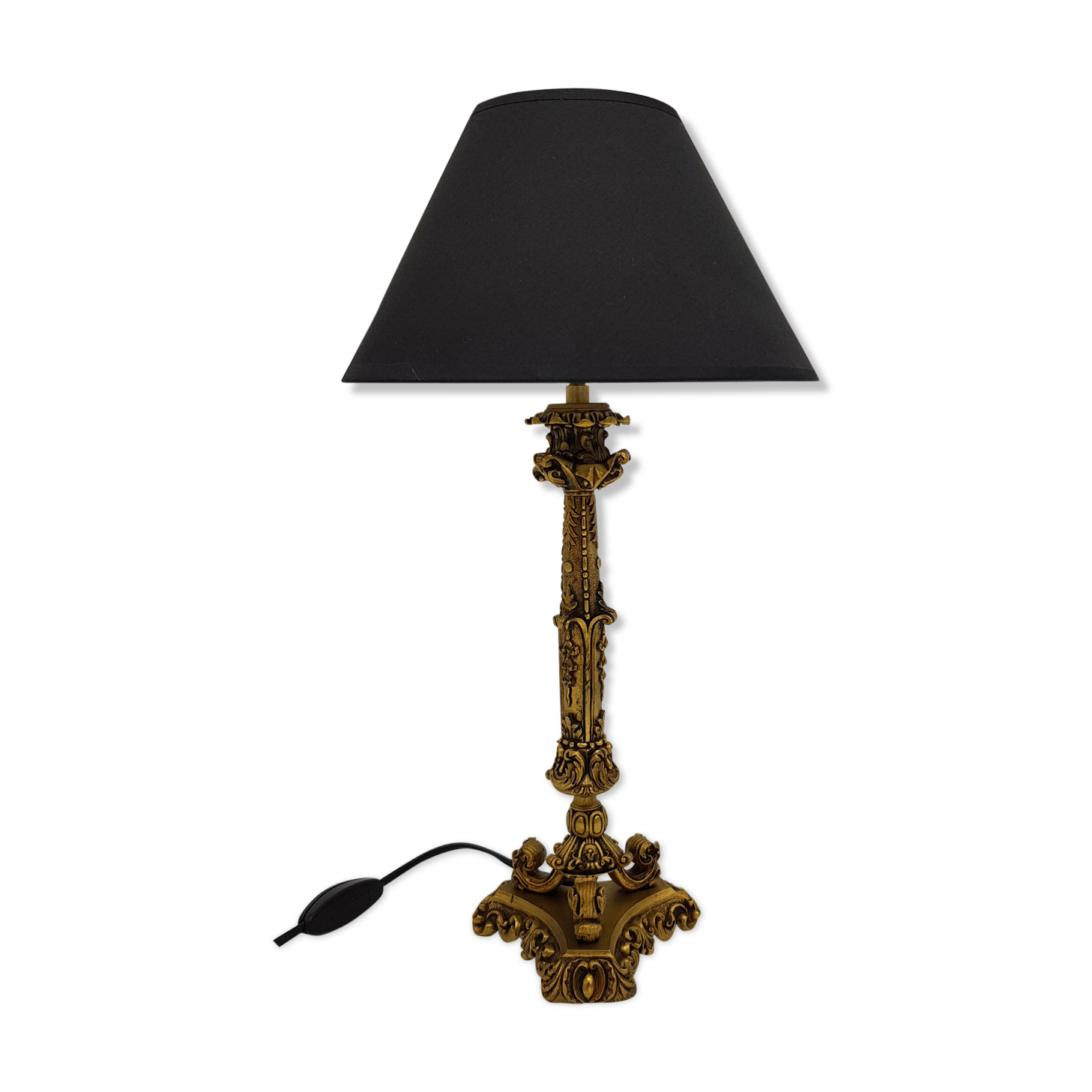 Golden bronze lamp